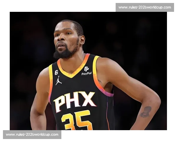 杜兰特降薪 1200 万续约火箭！白魔惠特摩尔成关键筹码，冲冠阵容成型